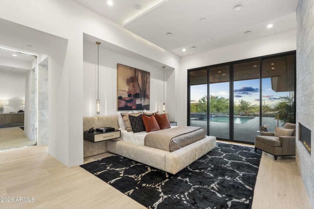 Real Estate Picture 27