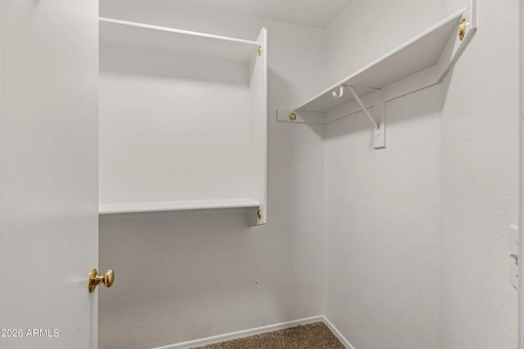 Real Estate Picture 13