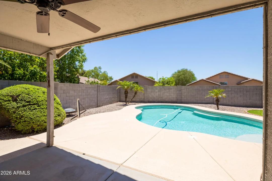 Real Estate Picture 21