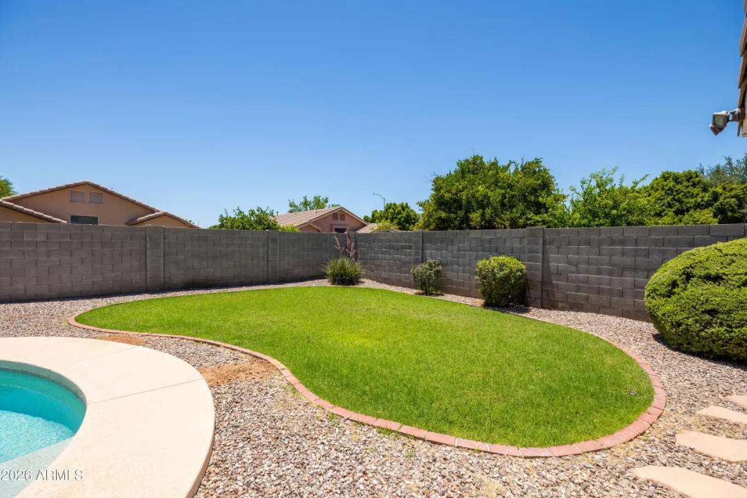 Real Estate Picture 29