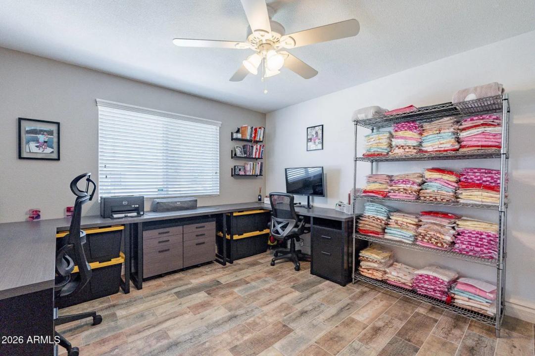 Real Estate Picture 18