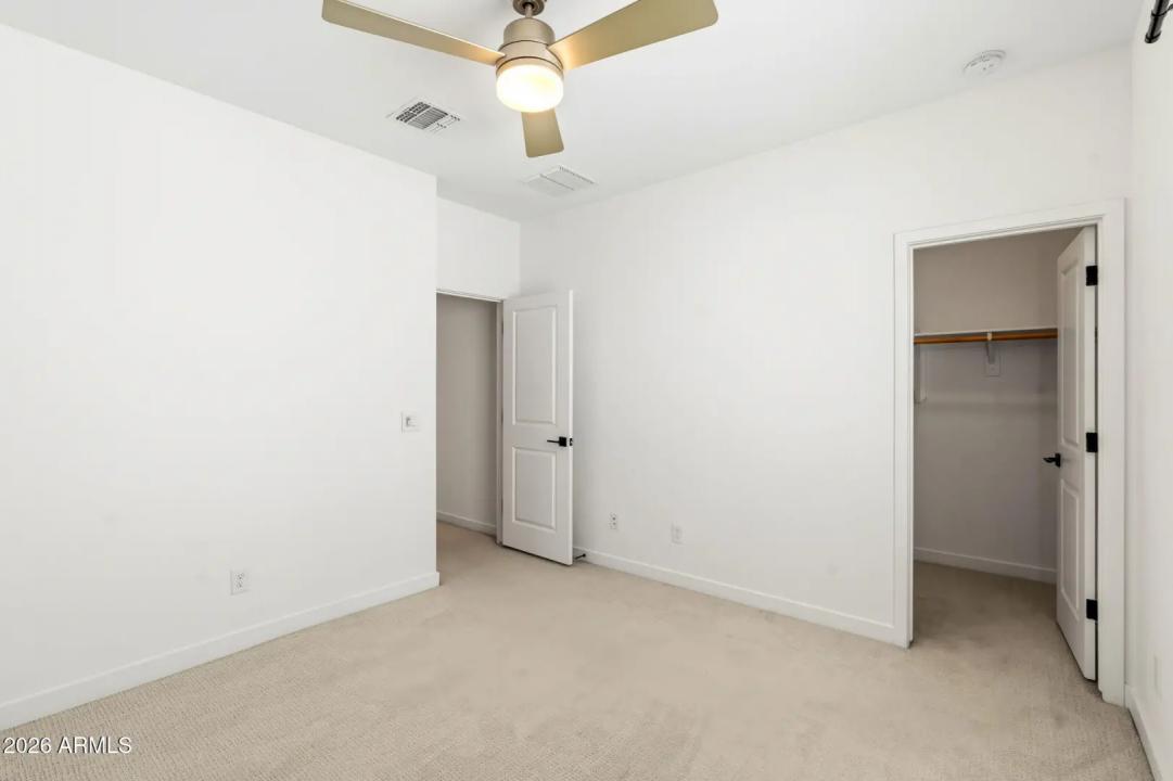 Real Estate Picture 27