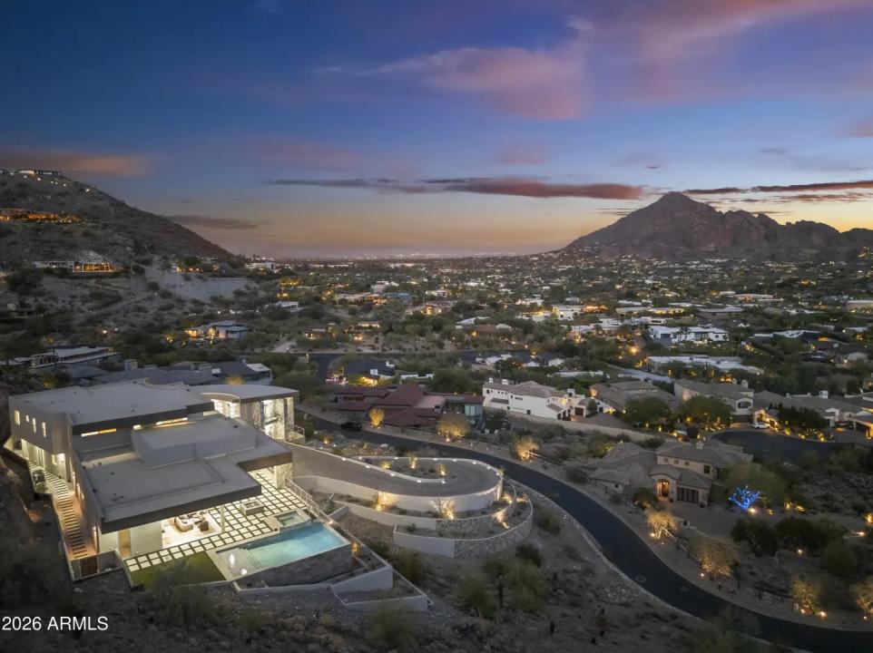 Real Estate Picture 1