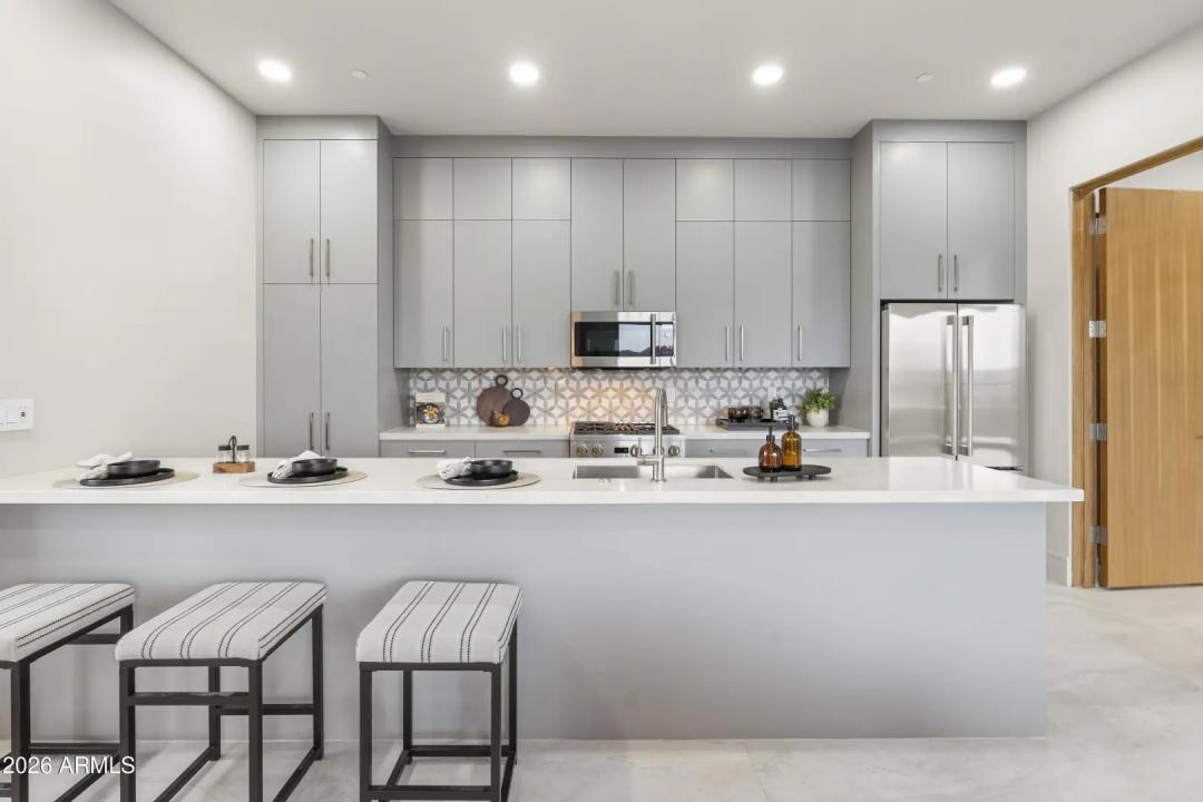 Real Estate Picture 76