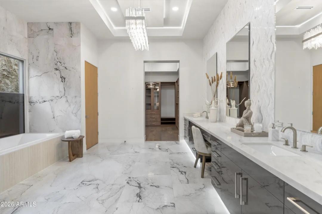 Real Estate Picture 40