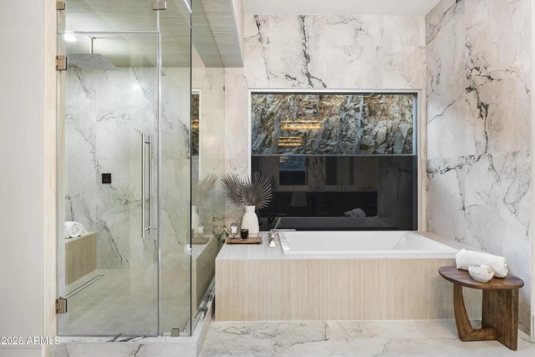 Real Estate Picture 42