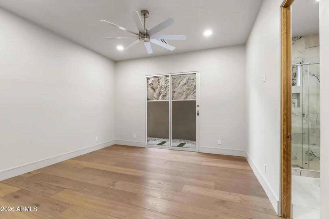 Real Estate Picture 53