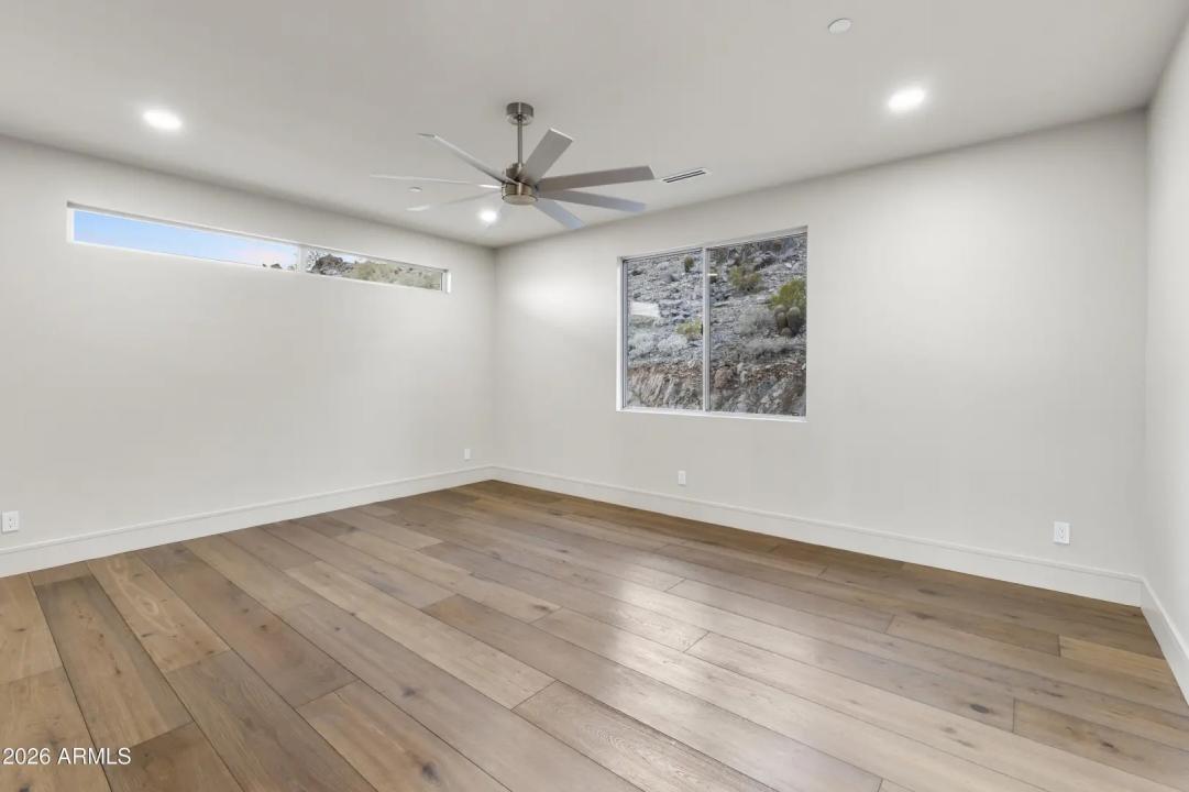 Real Estate Picture 72