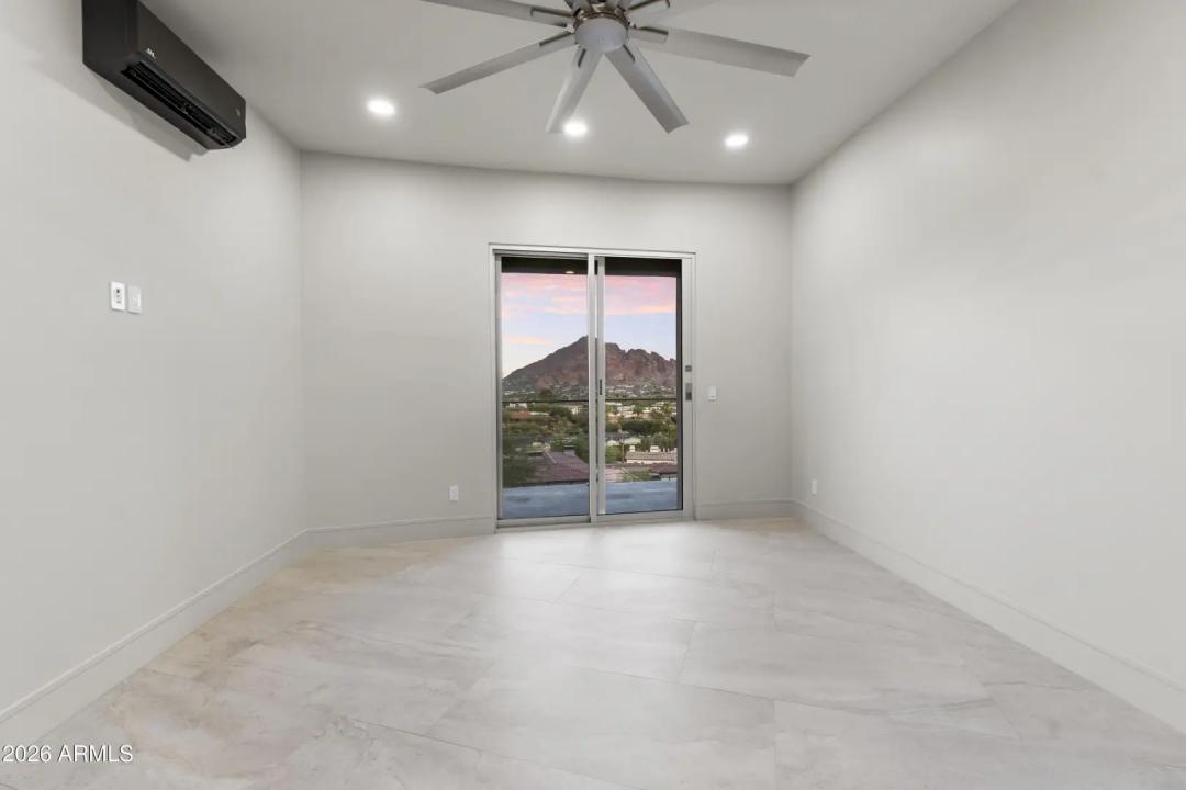 Real Estate Picture 80