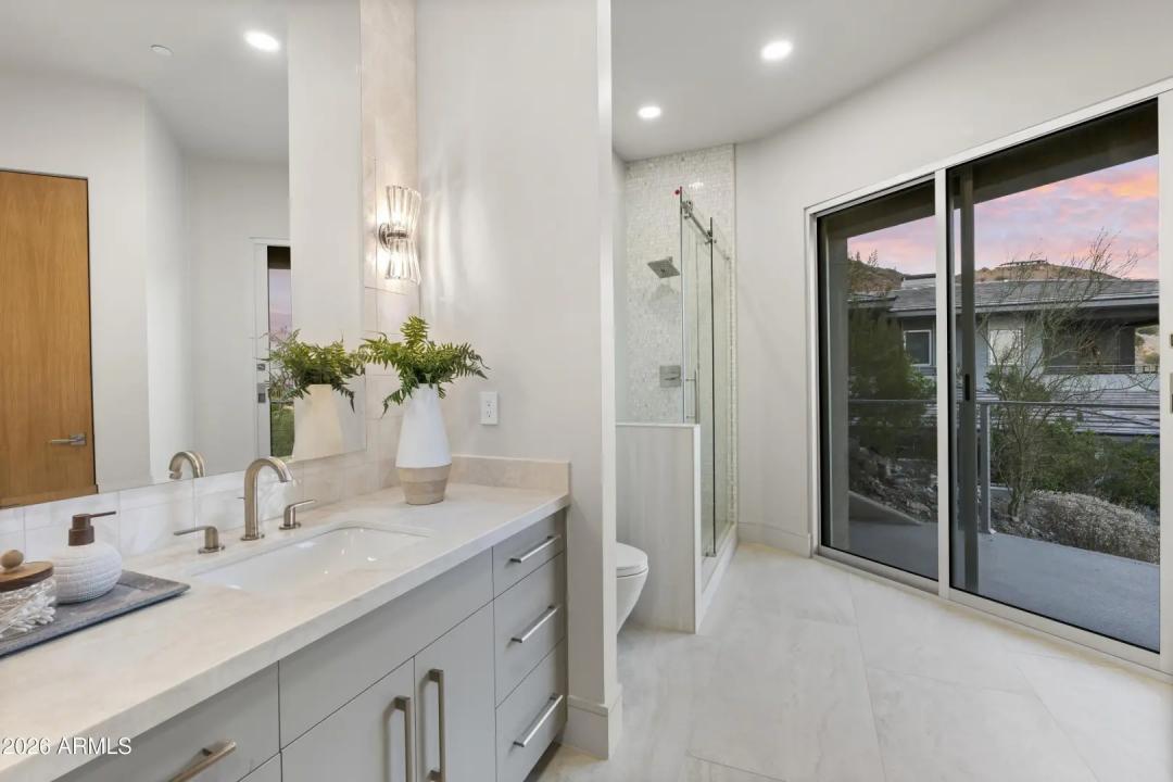 Real Estate Picture 81