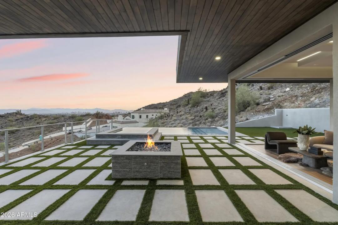 Real Estate Picture 86