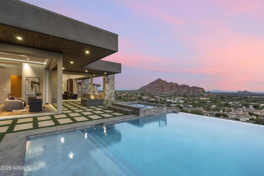 Real Estate Picture 97