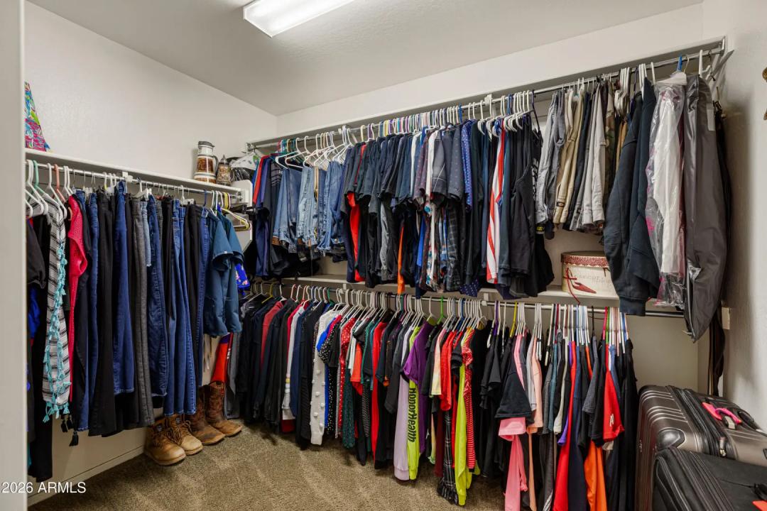 Real Estate Picture 23