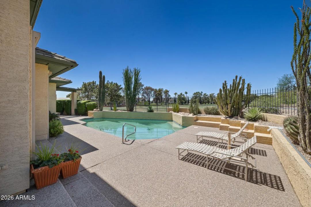 Real Estate Picture 15