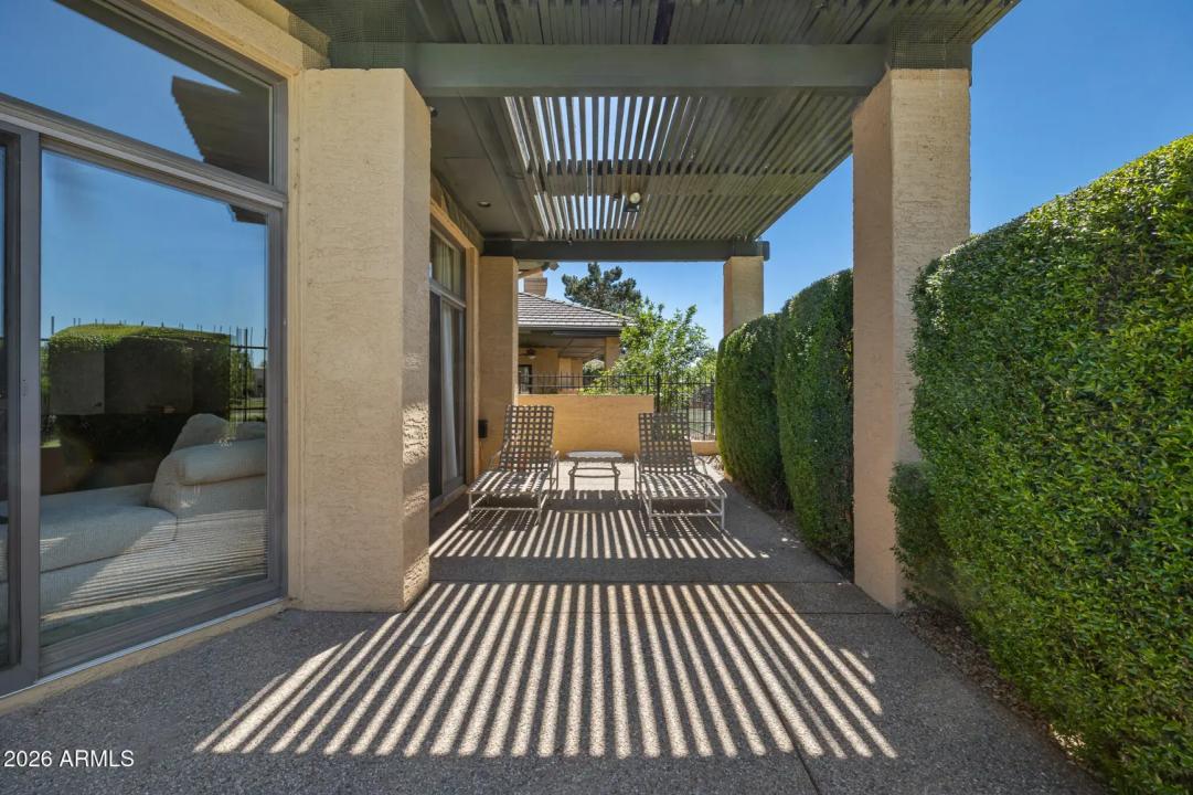 Real Estate Picture 16