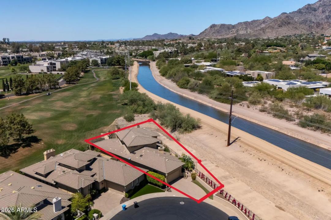 Real Estate Picture 17