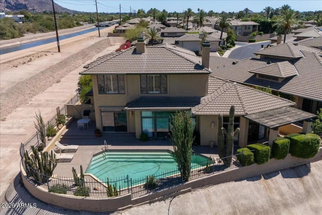 Real Estate Picture 19