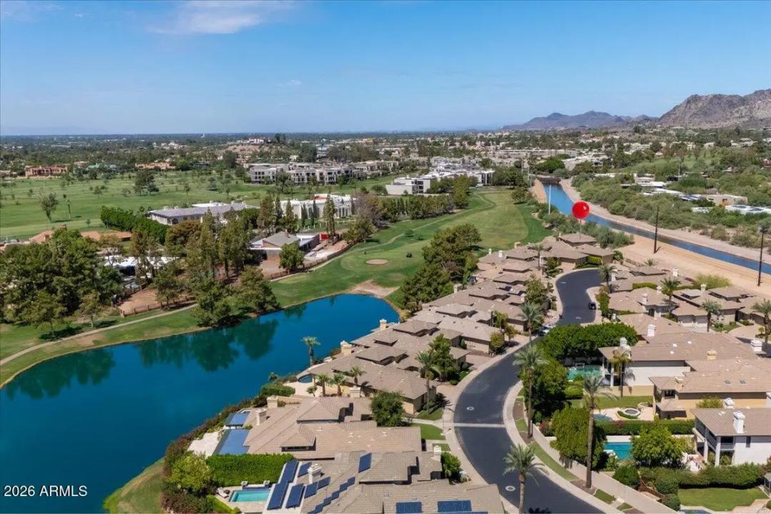 Real Estate Picture 22