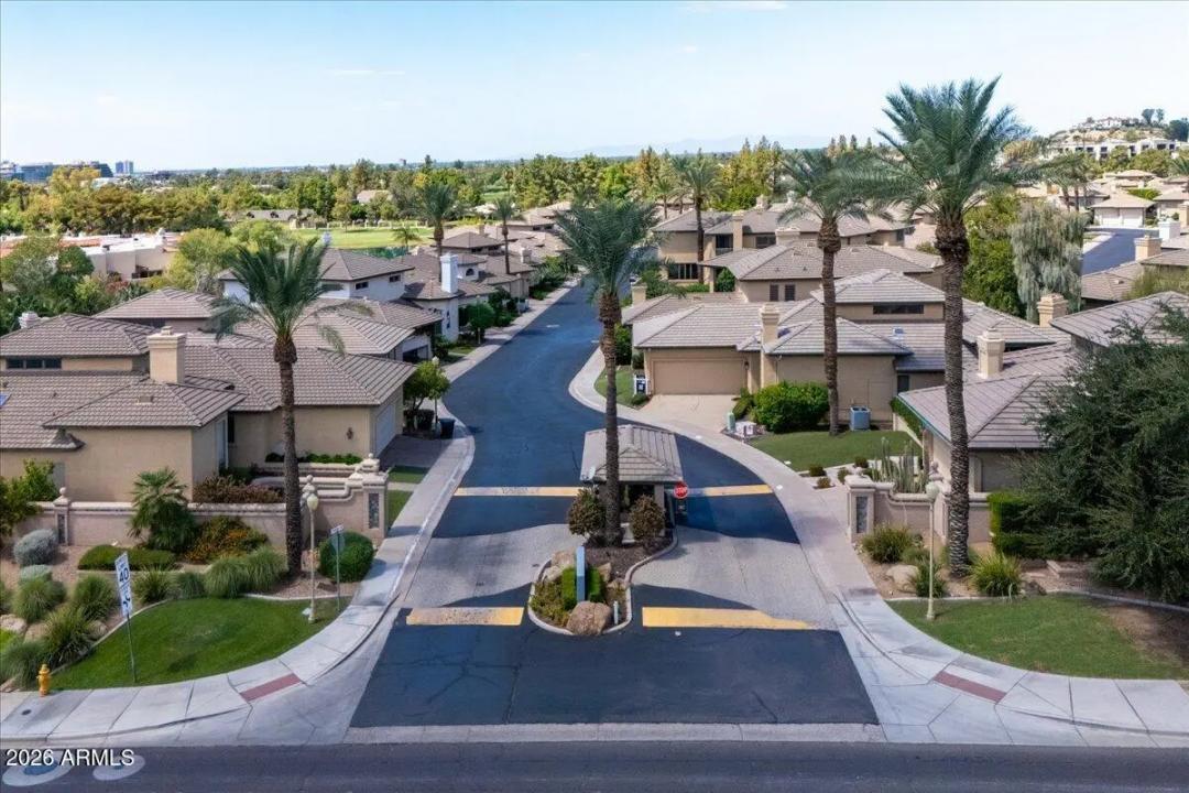 Real Estate Picture 2