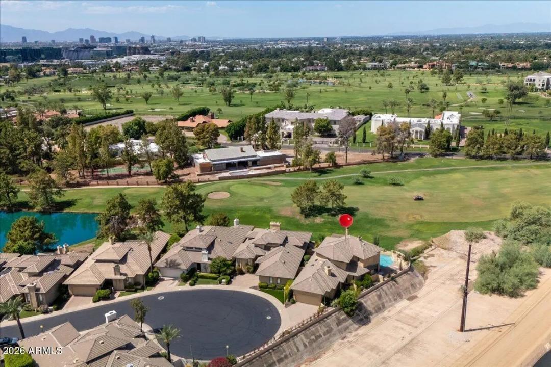 Real Estate Picture 20