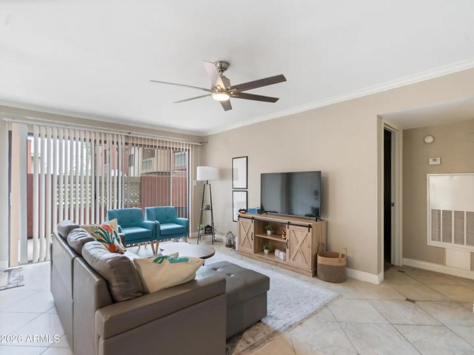 Real Estate Picture 2