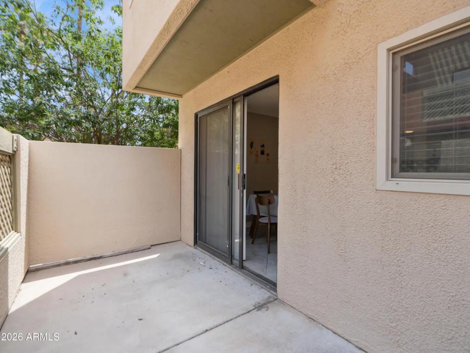 Real Estate Picture 16