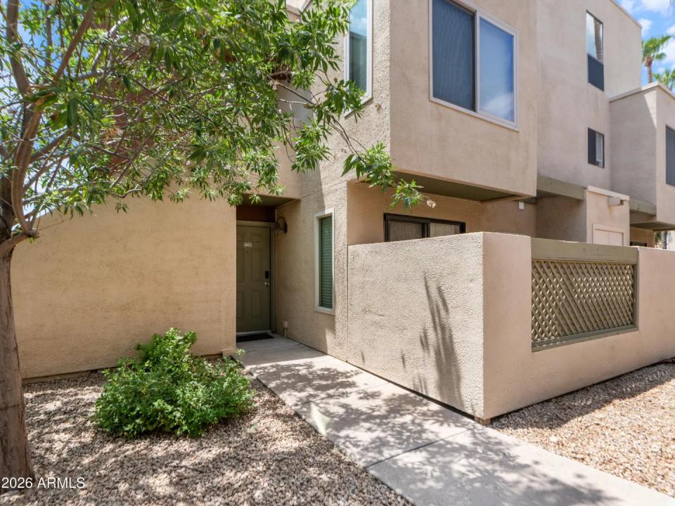 Real Estate Picture 10