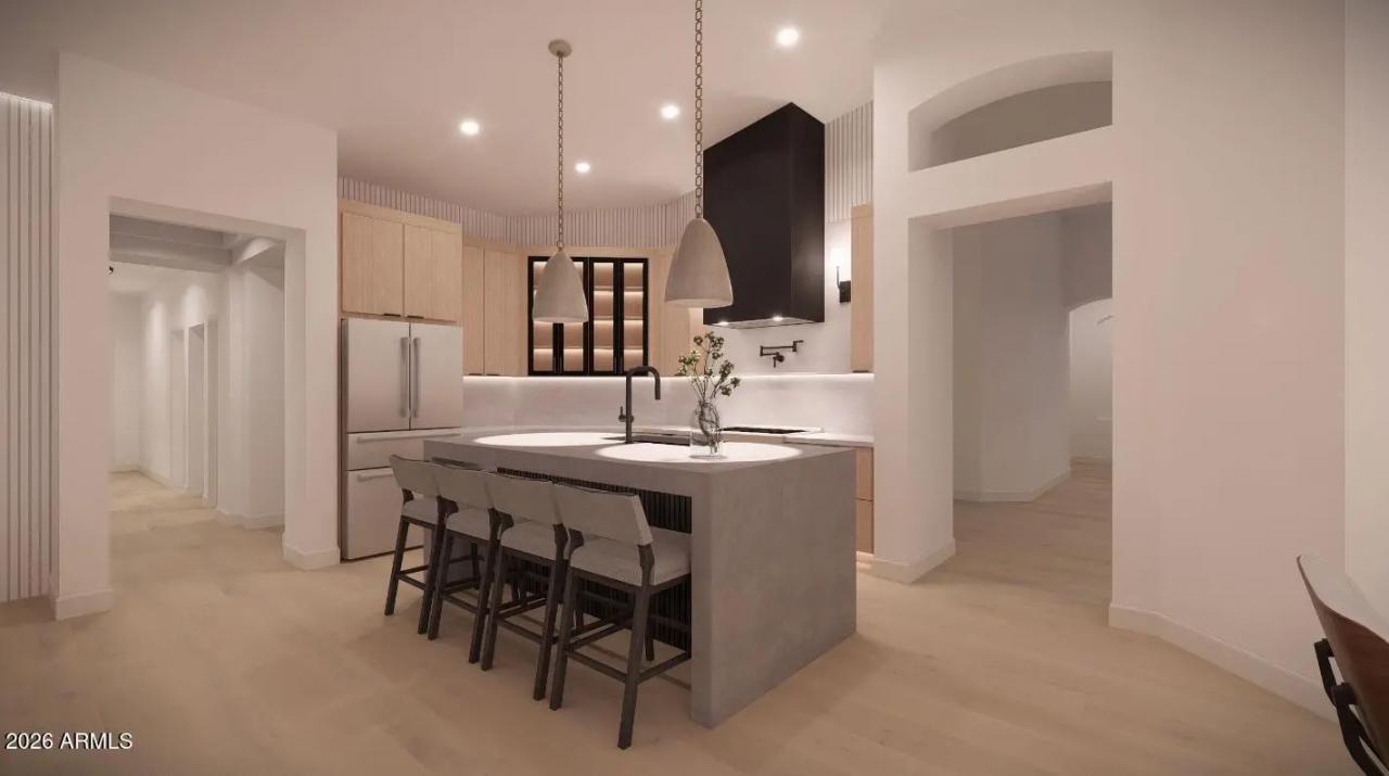 Real Estate Picture 6
