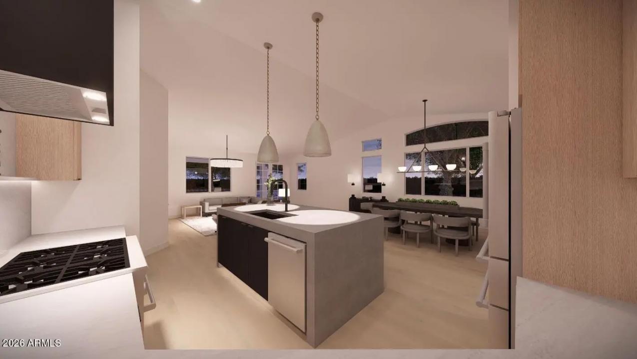 Real Estate Picture 7