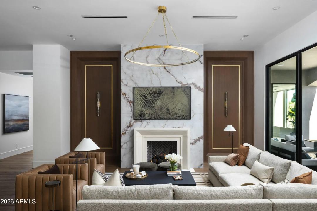 Real Estate Picture 2