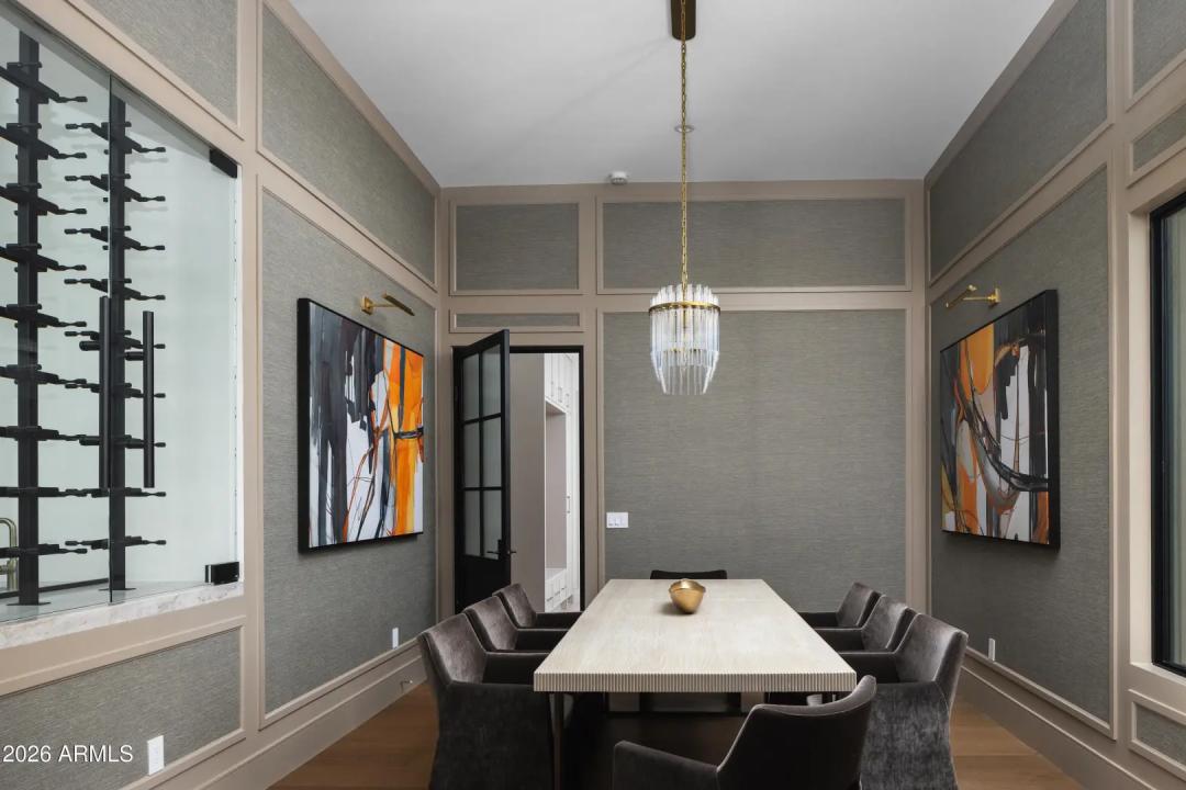 Real Estate Picture 6