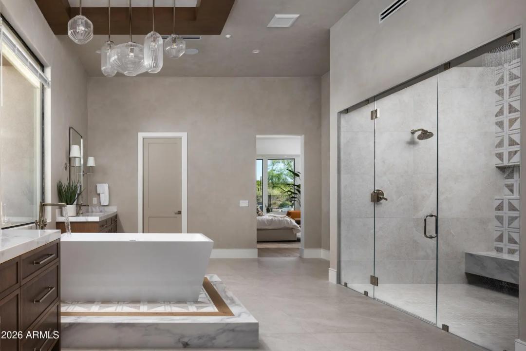 Real Estate Picture 7
