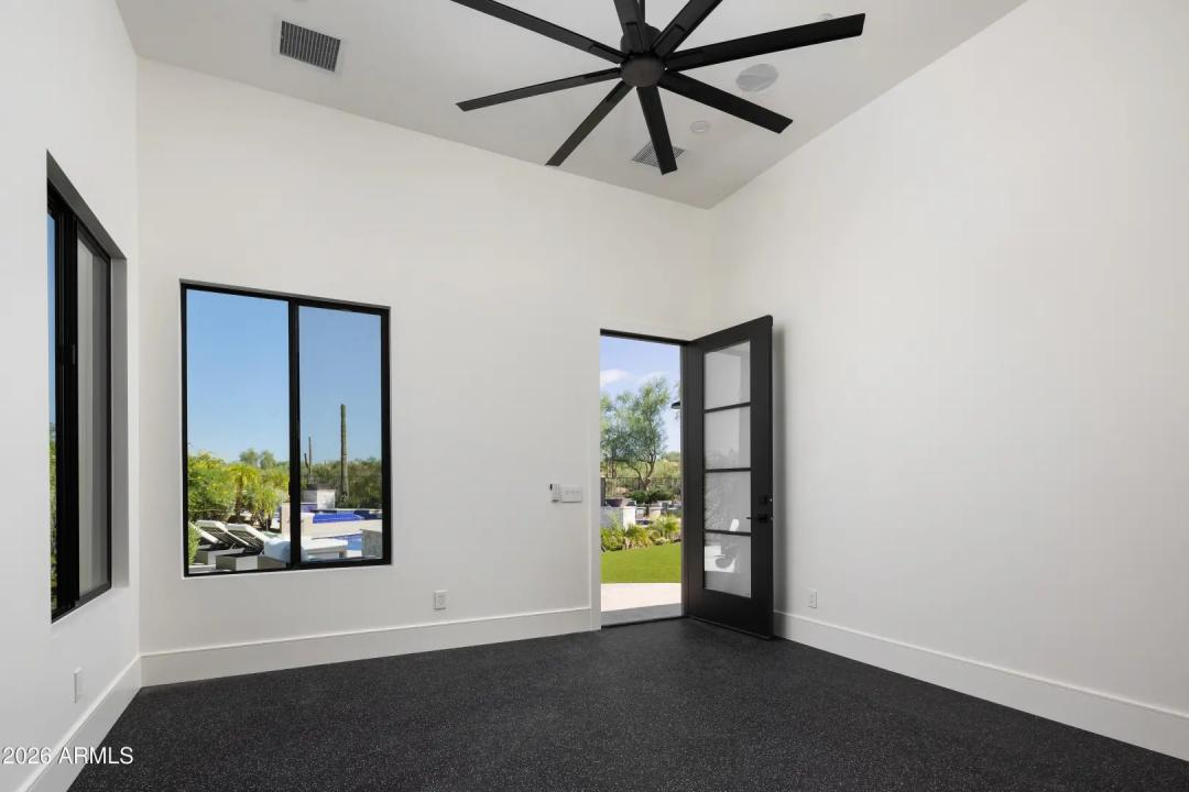 Real Estate Picture 28