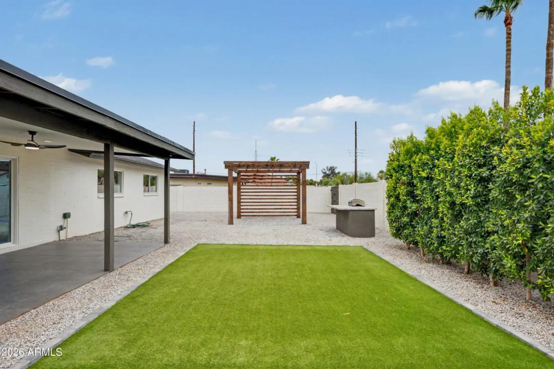 Real Estate Picture 29