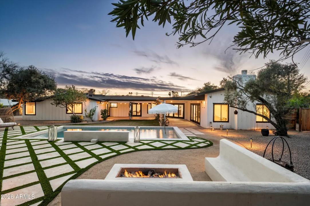Real Estate Picture 25