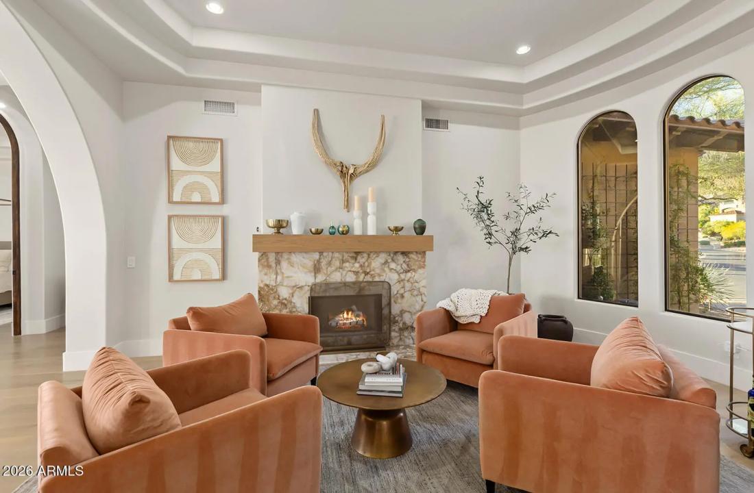 Real Estate Picture 7