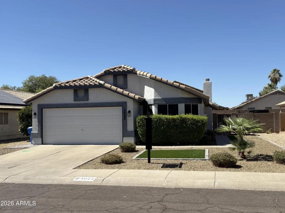3022 E TOPEKA Drive Phoenix AZ 85050