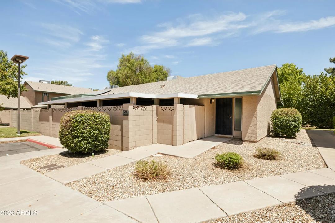 Real Estate Picture 2