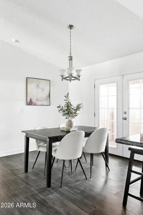 Real Estate Picture 11