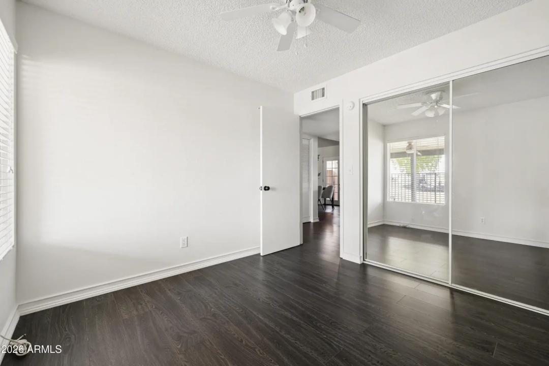 Real Estate Picture 27