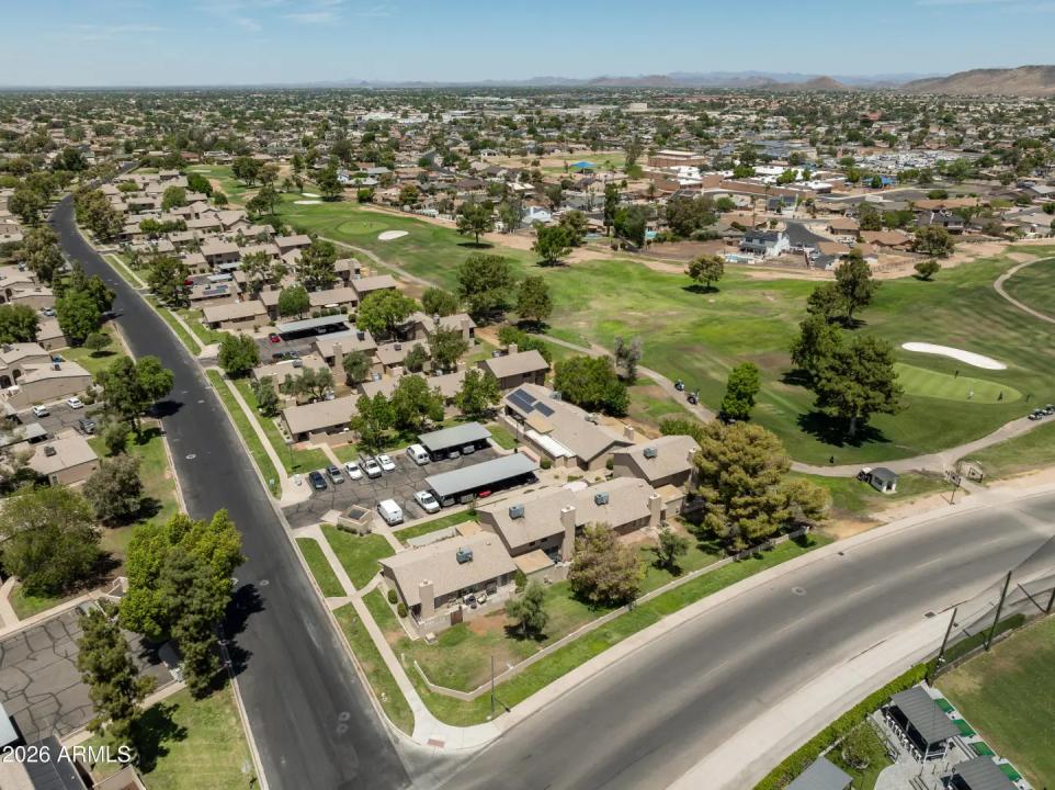 Real Estate Picture 35