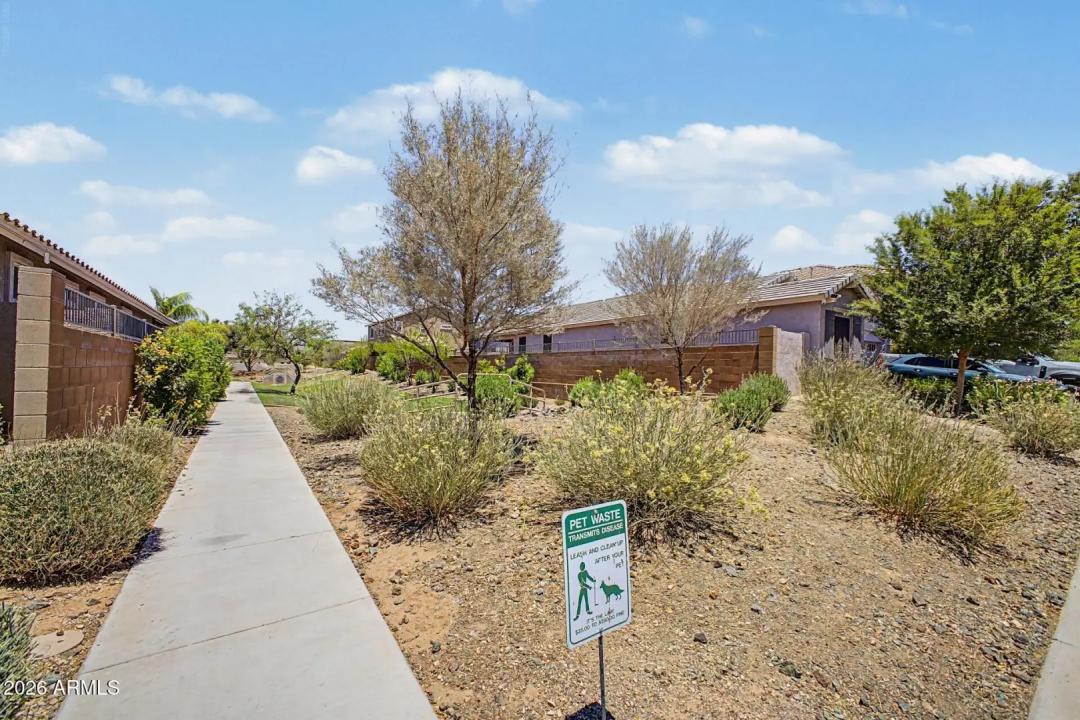 Real Estate Picture 31