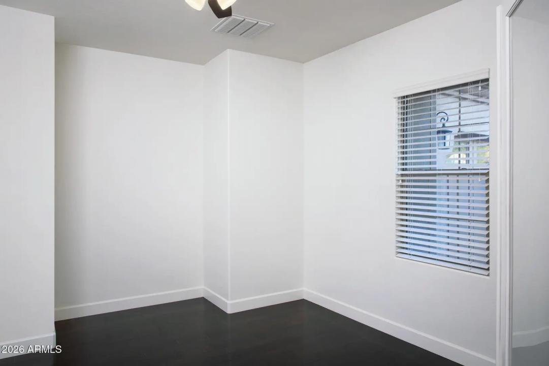 Real Estate Picture 13