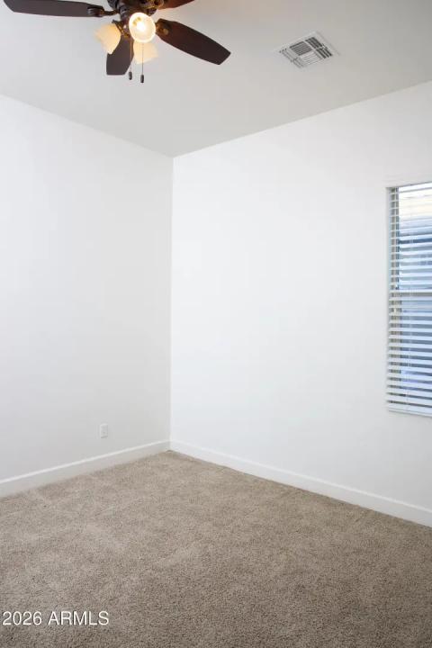 Real Estate Picture 18