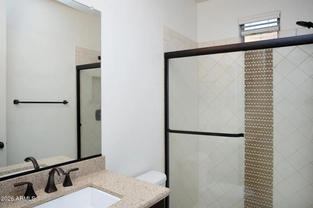 Real Estate Picture 21