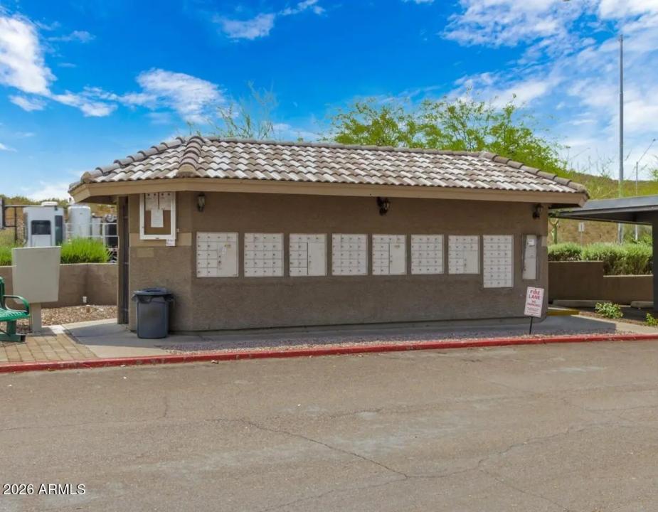 Real Estate Picture 38