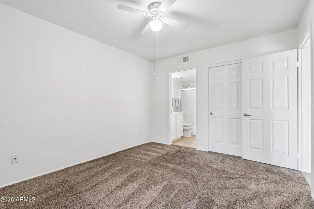 Real Estate Picture 16