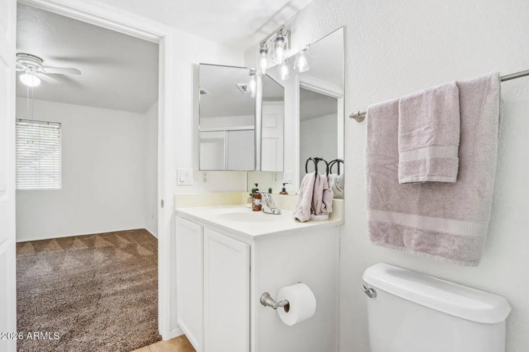 Real Estate Picture 19
