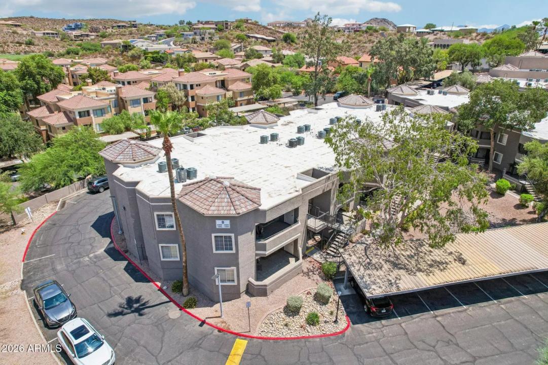 Real Estate Picture 32