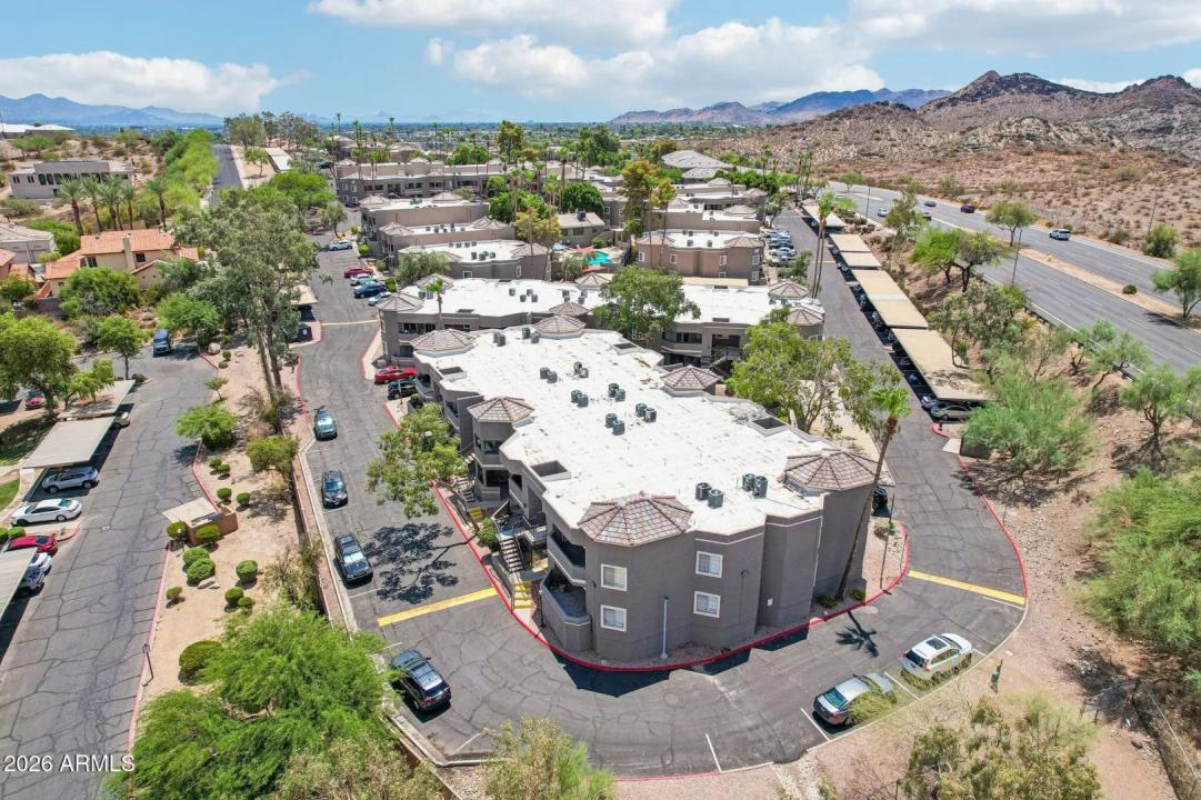 Real Estate Picture 33